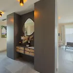In With Swimming Pool Villa Pula