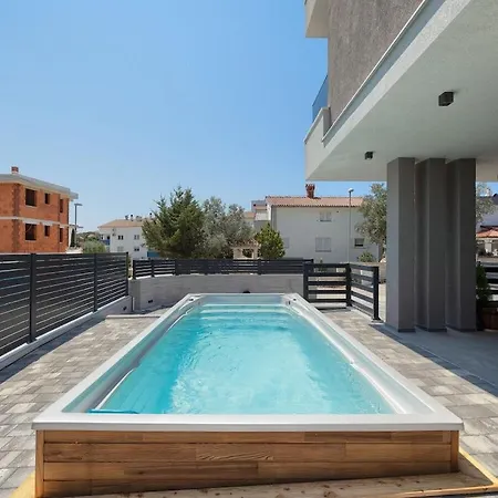 In With Swimming Pool *