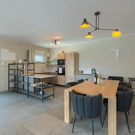 In With Swimming Pool * Pula