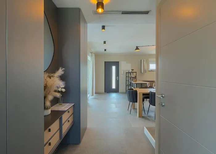 Villa In With Swimming Pool *